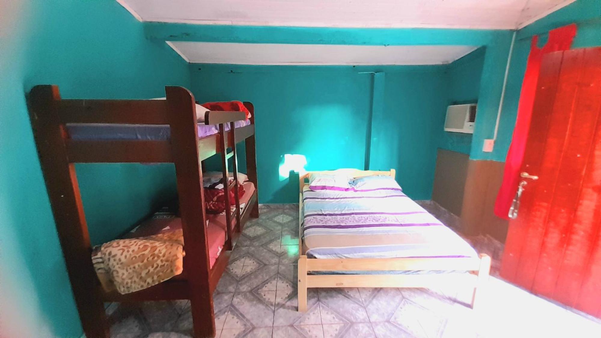 Hostel Loli Puerto Iguazu Ngoại thất bức ảnh