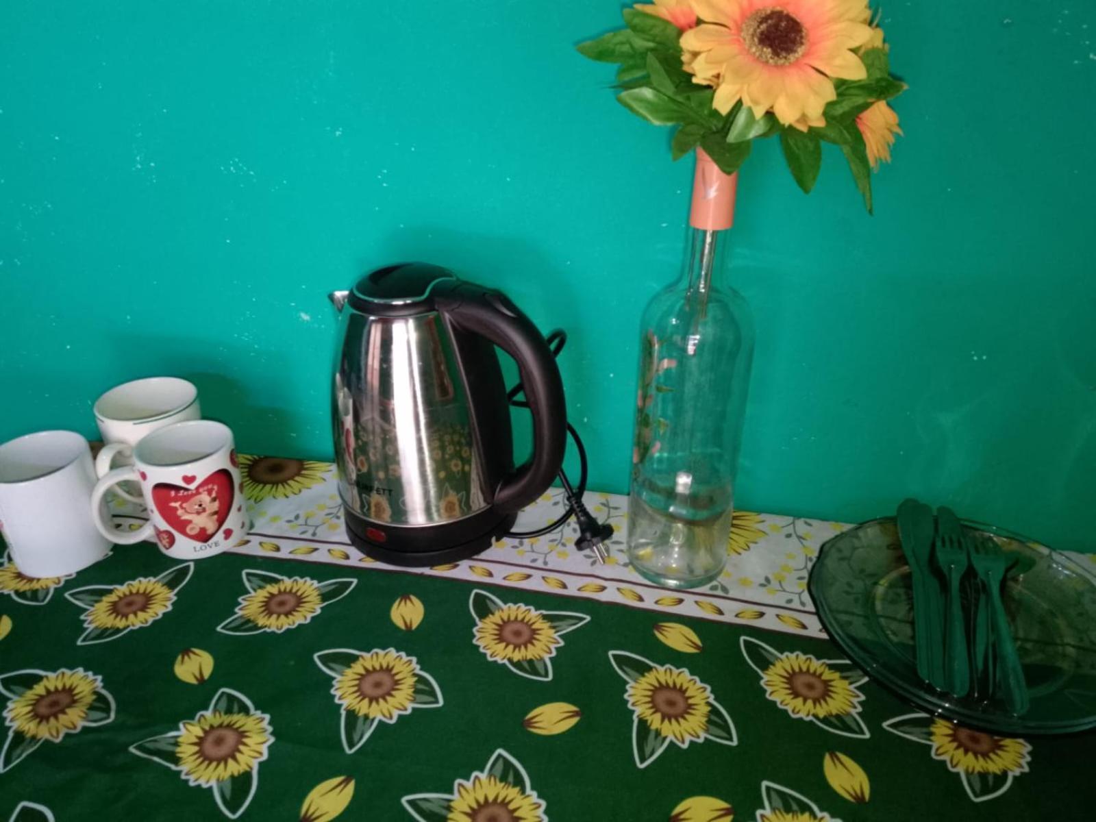 Hostel Loli Puerto Iguazu Ngoại thất bức ảnh